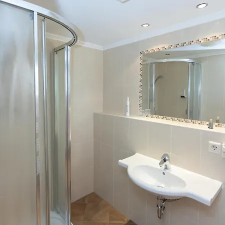 Garni Ehrenreich 3* Sölden