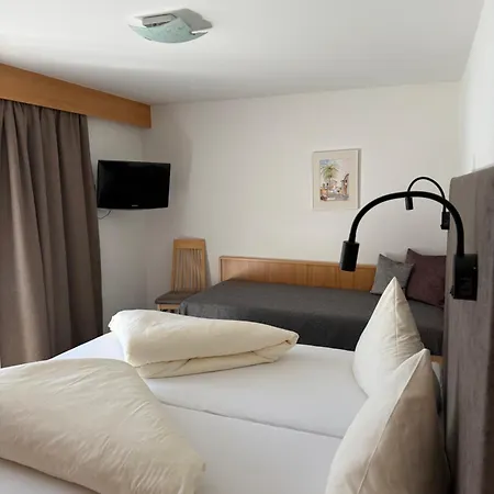 Garni Ehrenreich 3* Sölden